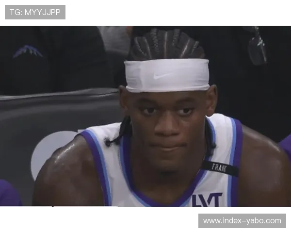 快船客场挑战火箭战术调整 伦纳德状态成比赛胜负手 快船客场挑战火箭战术调整 伦纳德状态成比赛胜负手